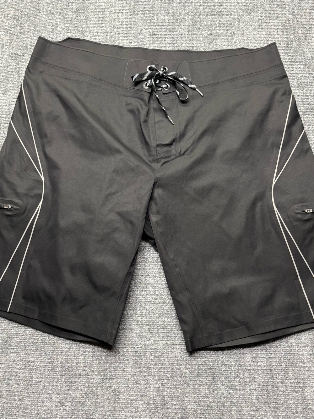 LULULEMON Shorts Mens 40 Black Wave Swim Board Trunks Drawstring Unlined